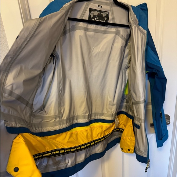Phonix Ski Shell Jacket - Picture 2 of 9